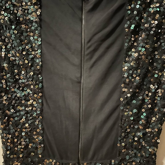 Alice+Olivia ❤️ scoop.black gold and green sequins black mini dress size 2 - Picture 7 of 11